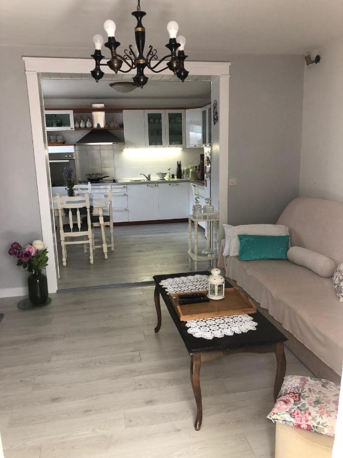 Apartmani Maretimo Примоштен Экстерьер фото